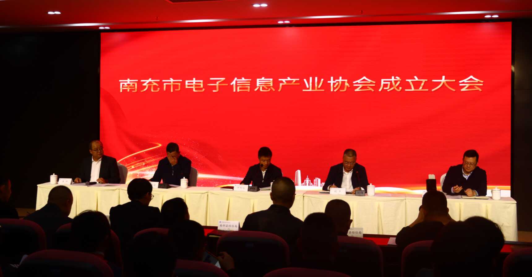 图片1.png